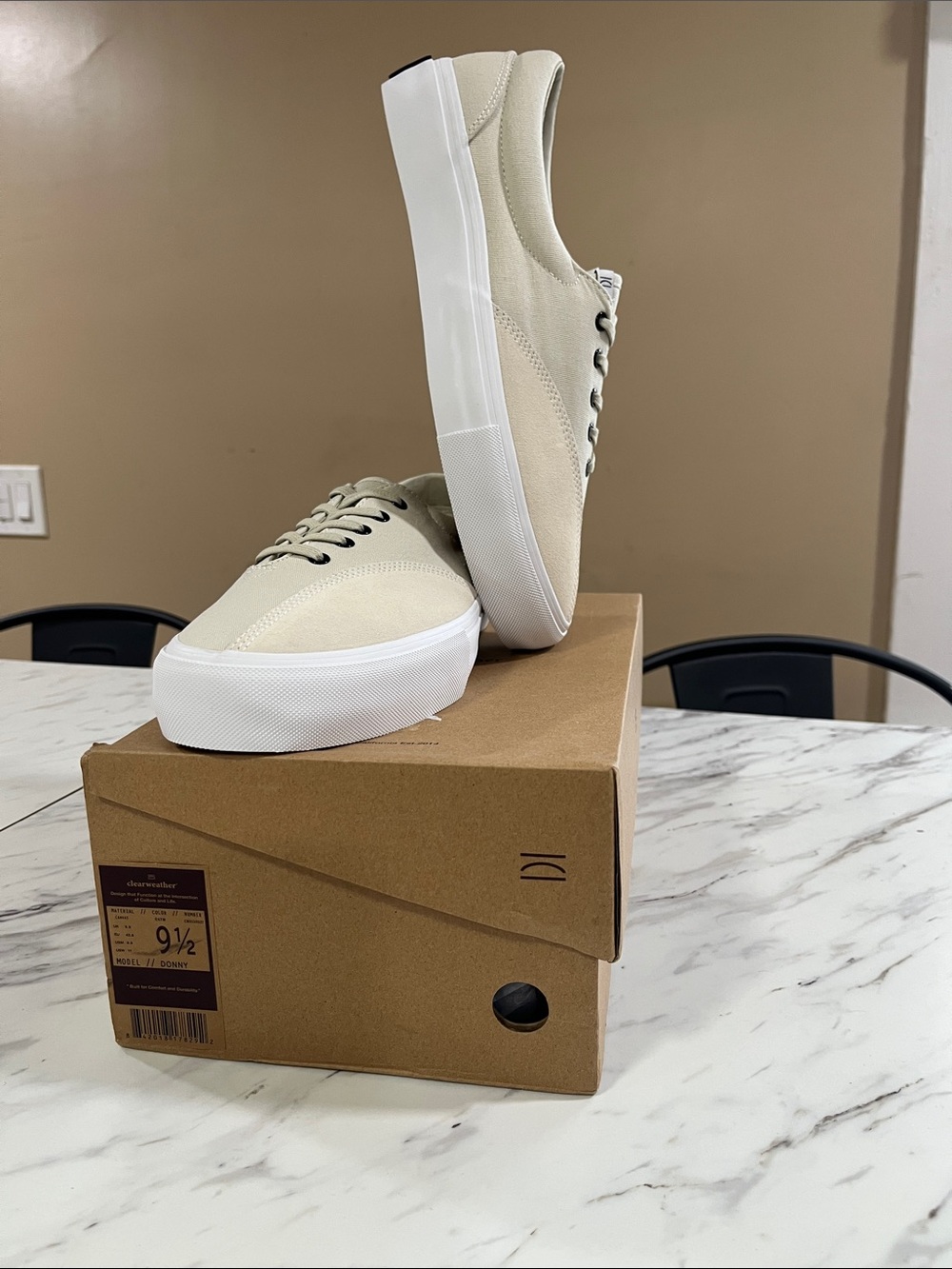 Men's Casual Canvas Sneakers in Cream - Low Top